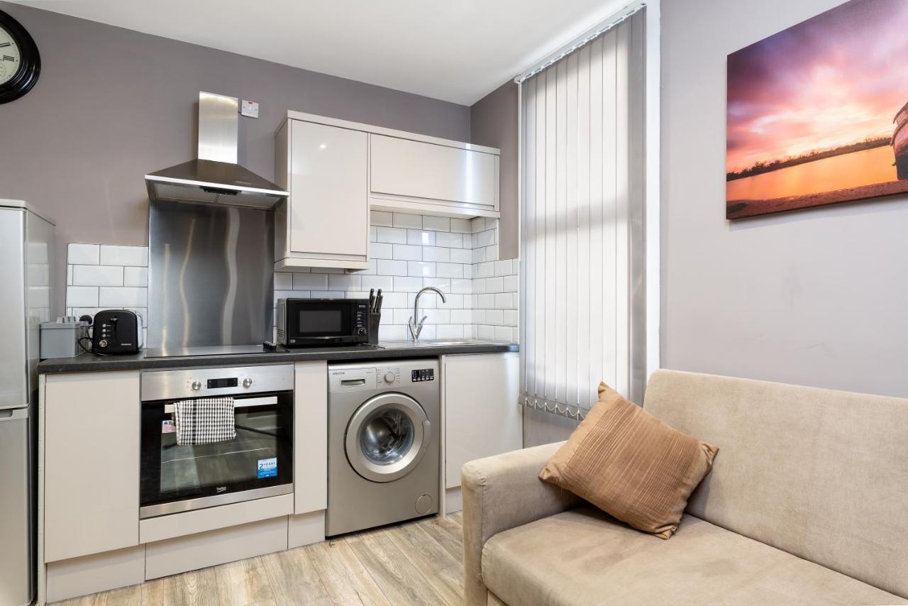 Darlington Town Centre Apartments Free Parking And Wi-Fi Exterior foto