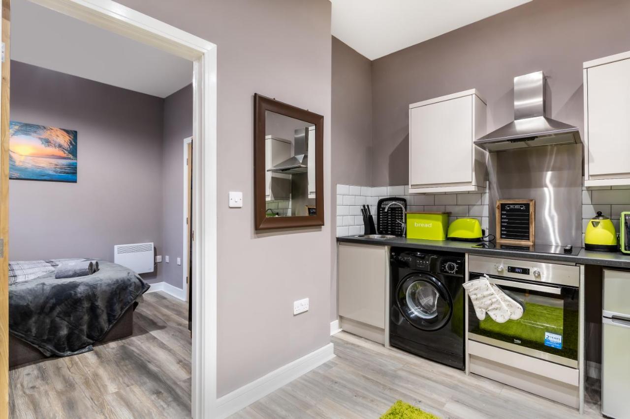 Darlington Town Centre Apartments Free Parking And Wi-Fi Exterior foto